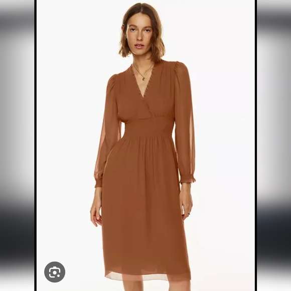 Wilfred Faraway Dress - Picture 1 of 9